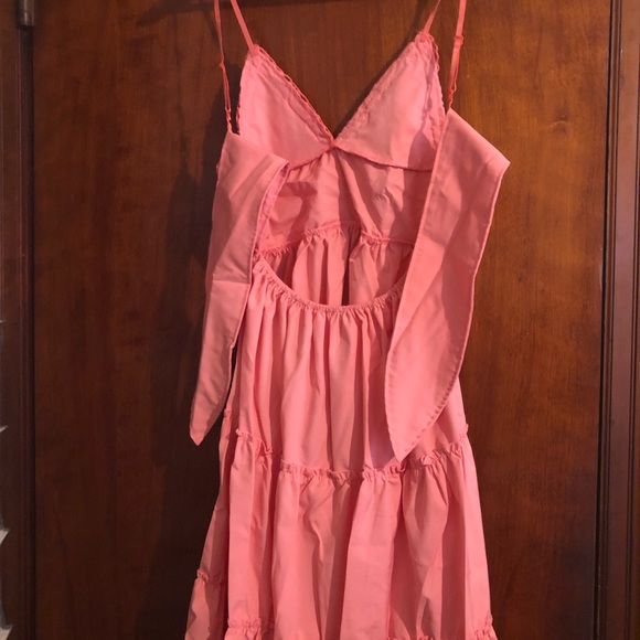 Beautiful Open Back Dress - Picture 5 of 5